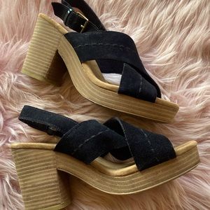 Toms women’s Ibiza sandal size 8 black